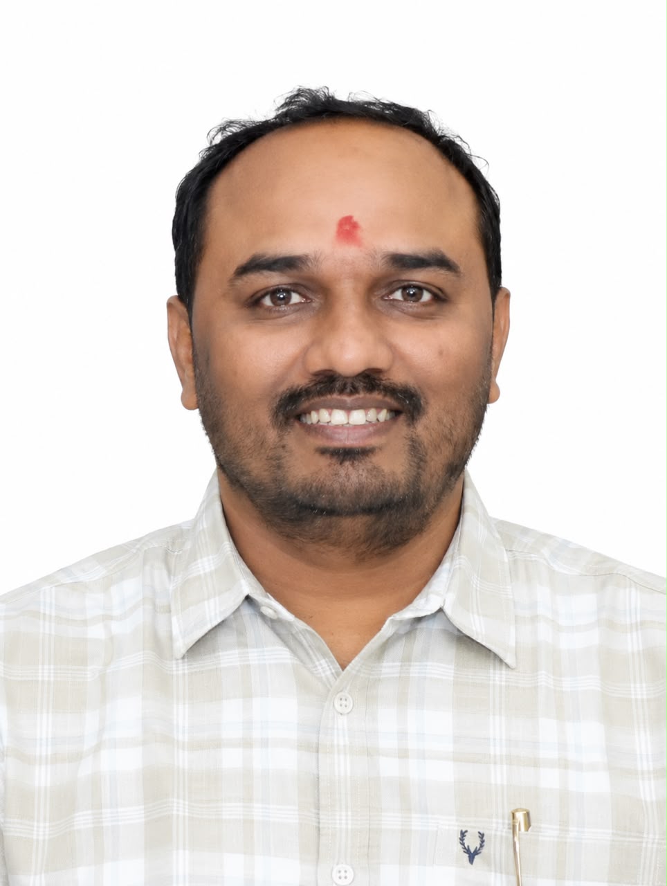 Shri Divyeshbhai M. Vekariya